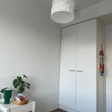 Kwatera prywatna Bright & Cozy Female Guests Only
